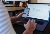 Simple Strategy for trading US100 Index