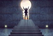 Path to Success 5 Life Hacks to reach abundance.