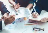 MD-102 Microsoft Endpoint Administrator Practice Tests