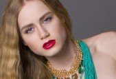 Fashion management- Essential Guide to the Fashion Business