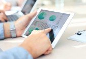 Data Warehouse Projects- A Short Course for IT Executives