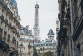 The Fundamentals of Branding in Luxury
