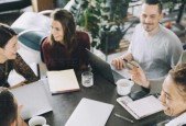 Design Thinking Intro- User Experience Research Design