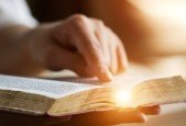 Learning the Bible 101- Benefits, Methods and Hindrances