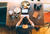 Your Realistic Guide to Freelance Blogging