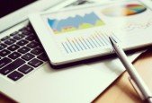 Data Visualization in Python for Machine Learning Engineers